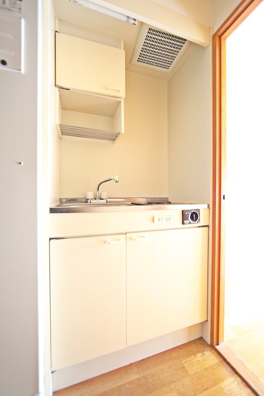 キッチン　1口電気コンロ