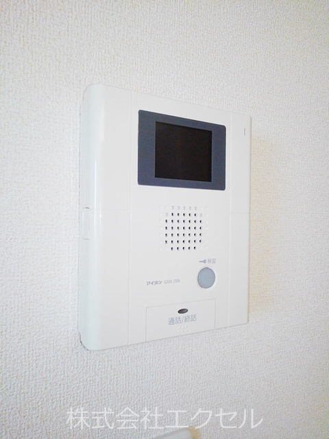 セキュリティ　モニター付きドアホンで安心です。