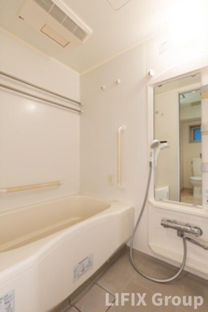 バス・シャワールーム　風呂