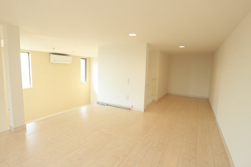 その他　広々としたロフトスペースで様々な用途でお使い頂けます。