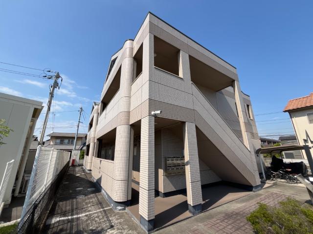 建物外観　外観写真（昼）