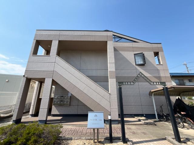 建物外観　外観写真（昼）