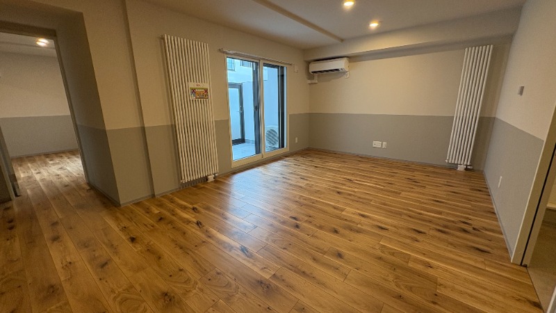 居室・リビング　広々リビング