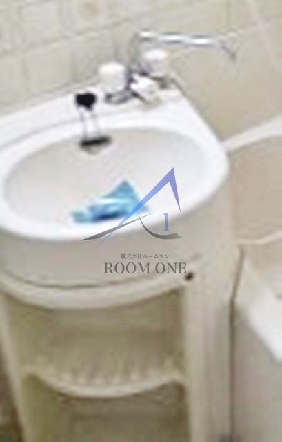 洗面設備　洗面台です。