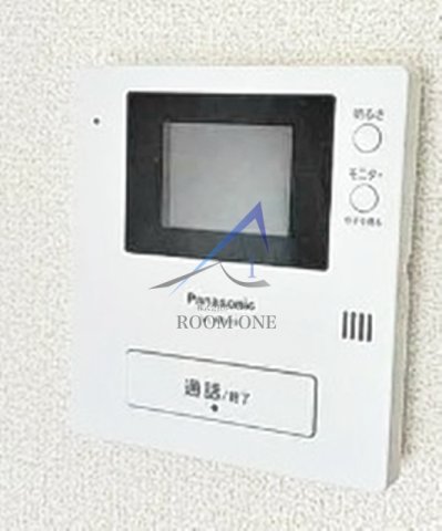 セキュリティ　モニター付きインターホンです。