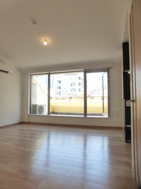 居室・リビング　居室