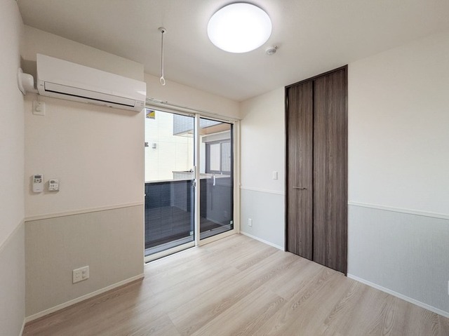 居室・リビング　洋室