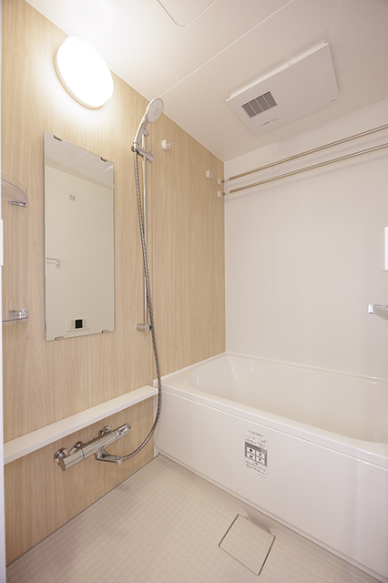 バス・シャワールーム　※写真は同タイプ住戸です。