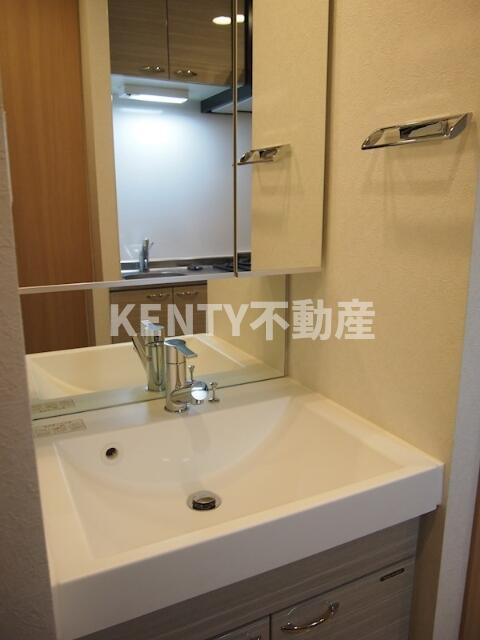 洗面設備　独立洗面台