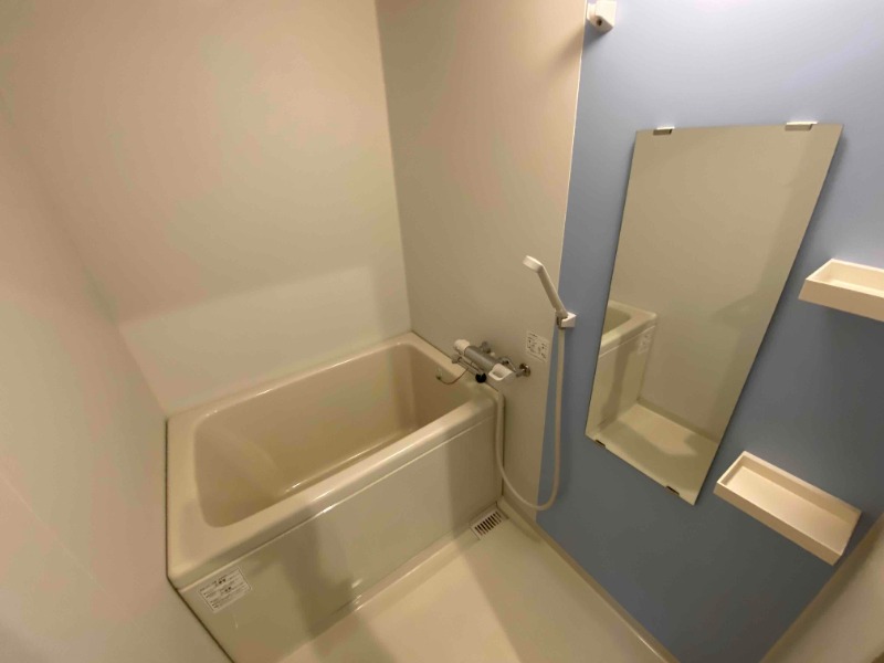 バス・シャワールーム　別号室イメージ