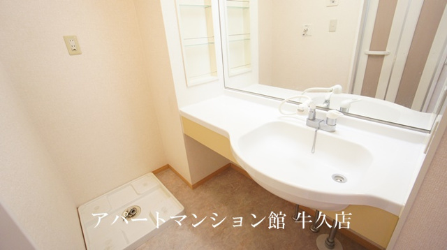 収納　ウォークインクローゼット