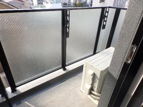 バルコニー　ベランダ