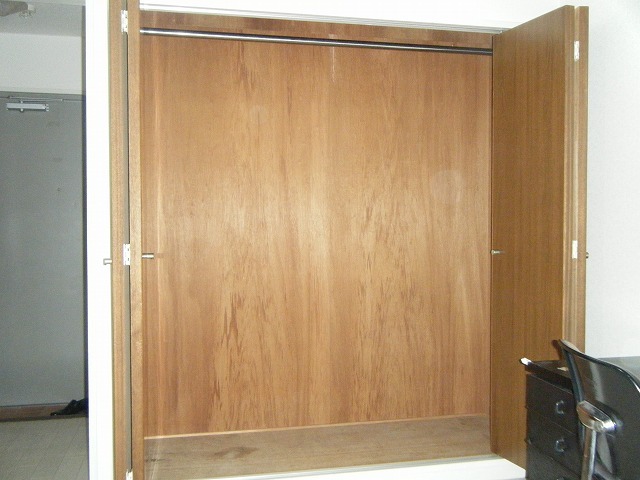 収納　クローゼット