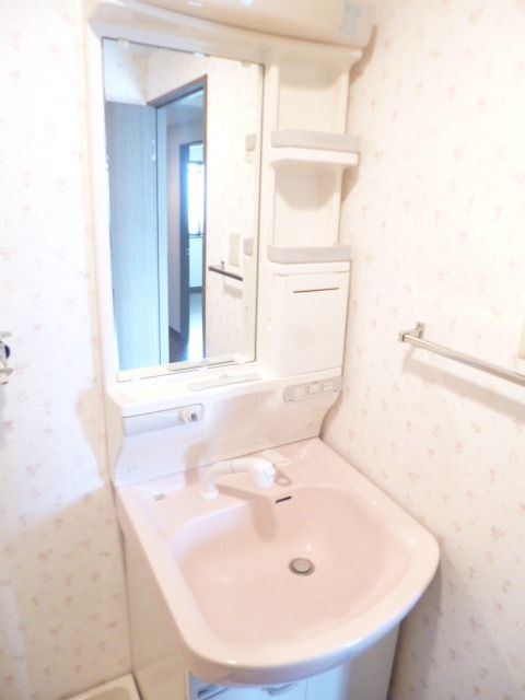 洗面設備　★お問い合わせはタウンハウジング中央林間店まで★