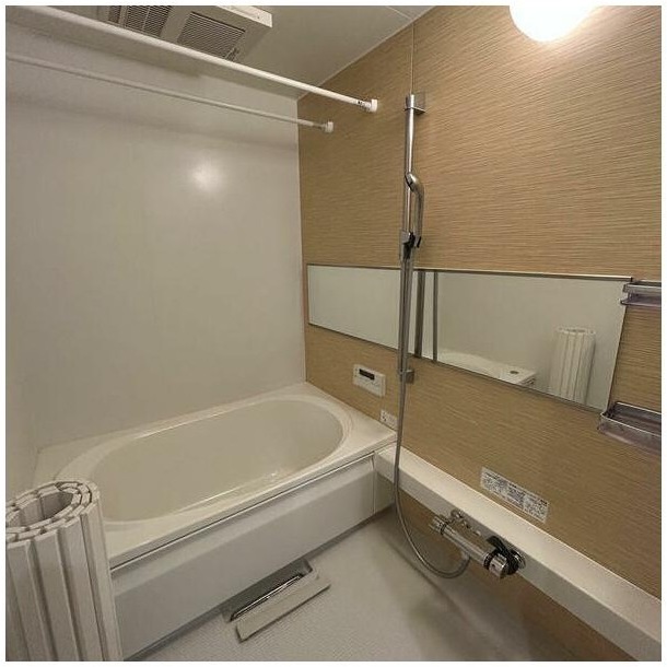 バス・シャワールーム　日々の疲れを癒すお風呂です♪