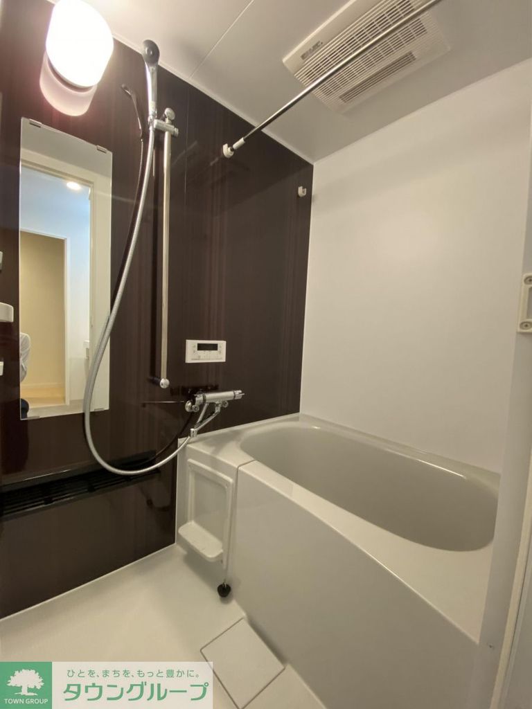 バス・シャワールーム　バス