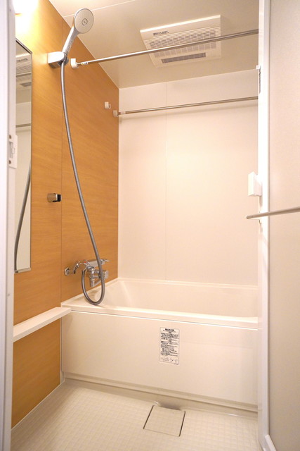 バス・シャワールーム　※写真は同タイプ住戸です。