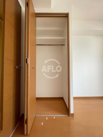 収納　リーガル京町堀II　クローゼット