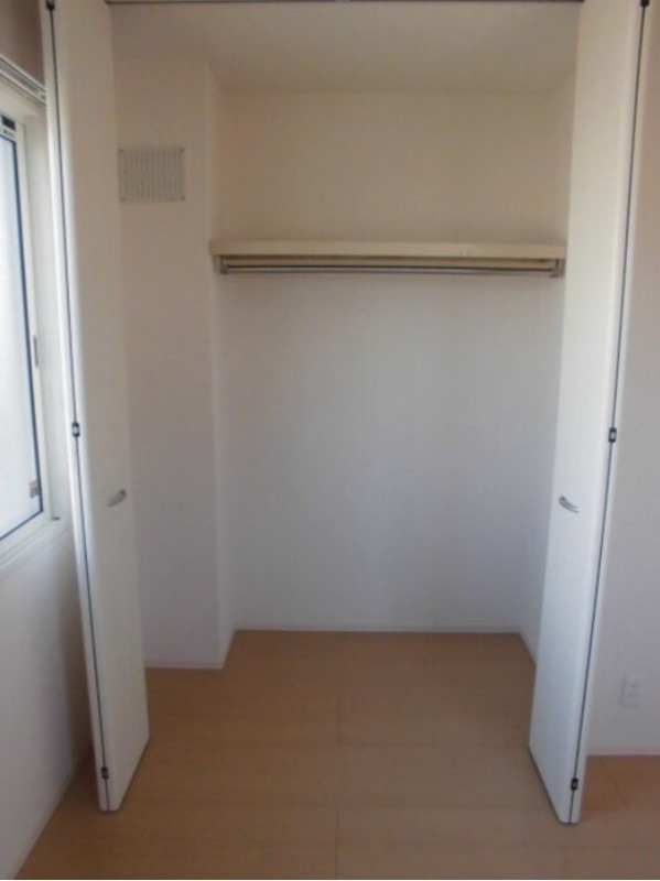 収納　図面と現状に相違がある場合には現状を優先