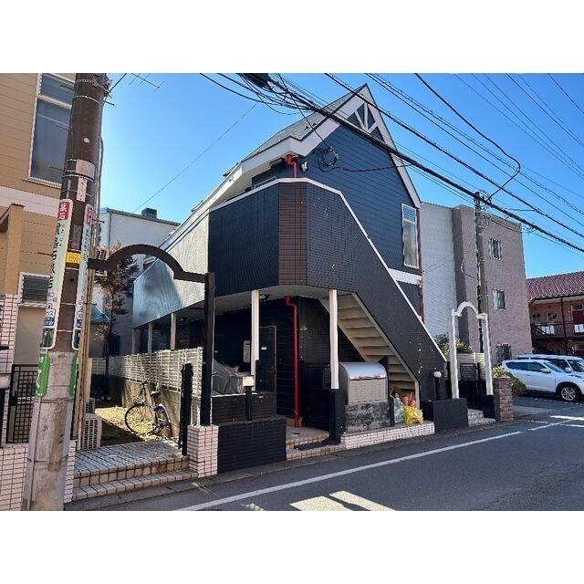 エントランス　建物の内部です