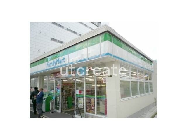 コンビニ　ファミリーマート天六北店（コンビニ）まで162m