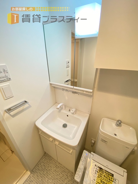 洗面設備　毎日使いますよね…独立洗面台。