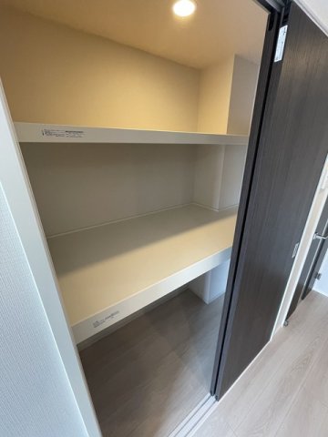 収納　リビングダイニングキッチンにある収納スペースです！お部屋がす