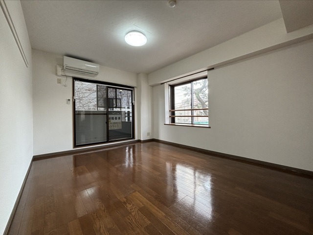 居室・リビング　※別号室同仕様