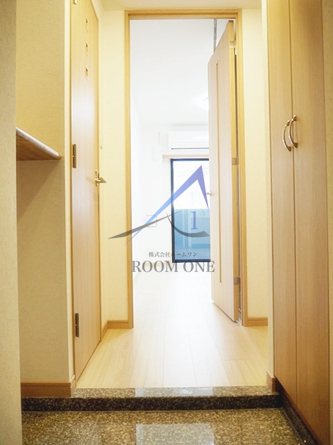 玄関　玄関です。