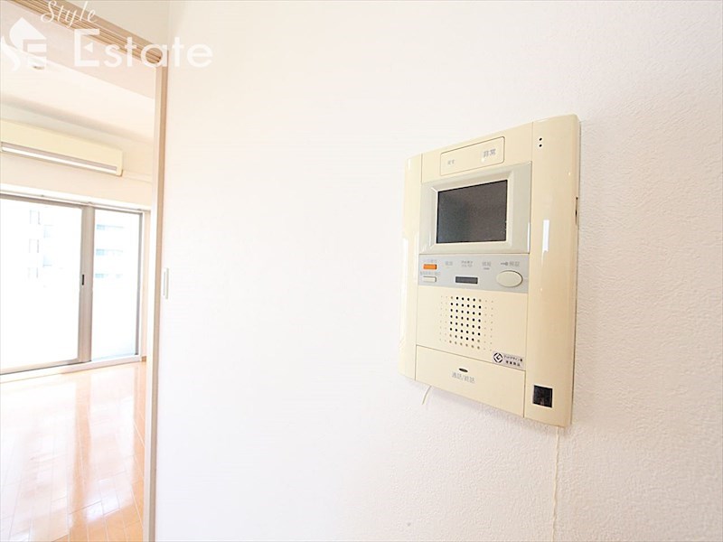 セキュリティ　モニター付きインターホン