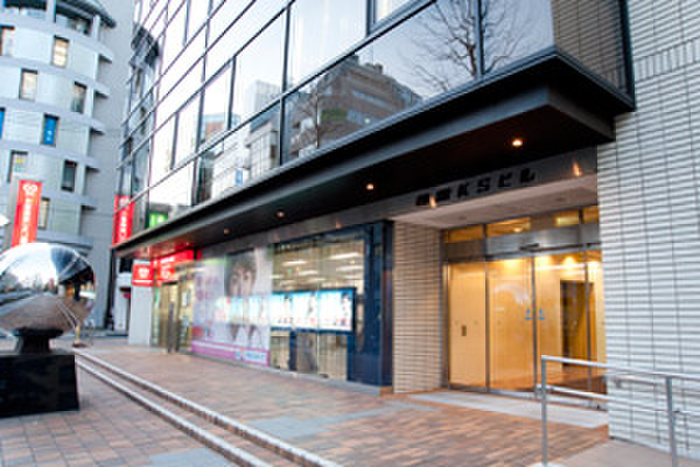 病院　鈴木内科クリニック（病院）まで257m