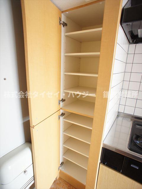 収納　同タイプのお写真となります。