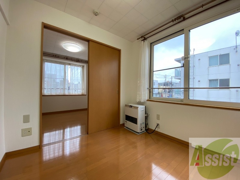 居室・リビング　どう家具を配置しようか考えるのも楽しみですね。