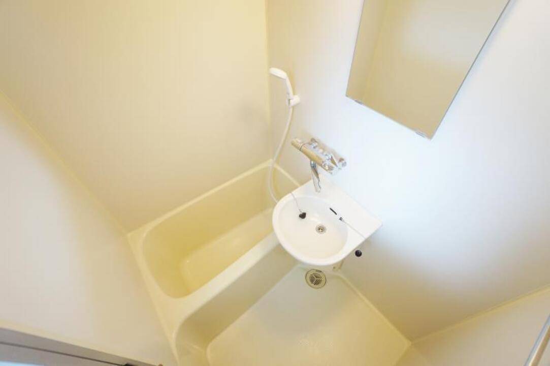 バス・シャワールーム　浴室