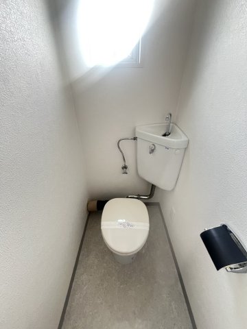 トイレ　落ち着いたトイレです