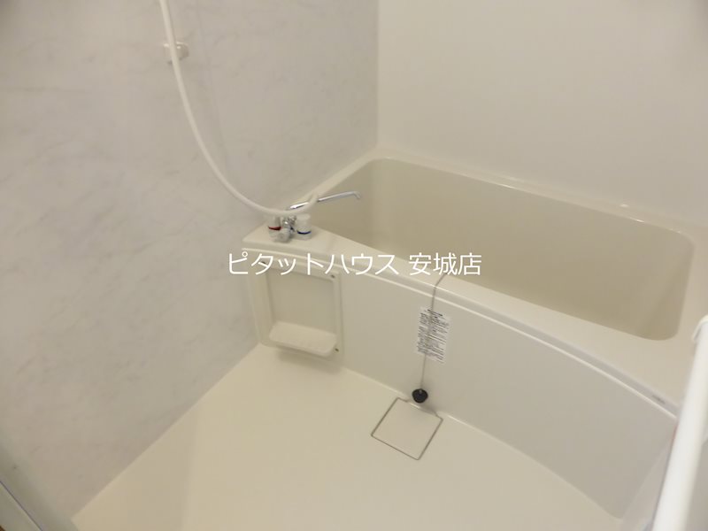 バス・シャワールーム　参考写真３０２