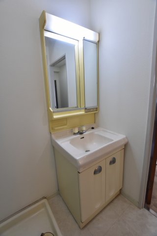 洗面設備　別号室の画像です。ご参考下さい