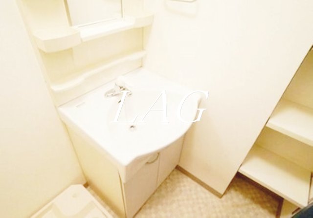 洗面設備　独立洗面台です。