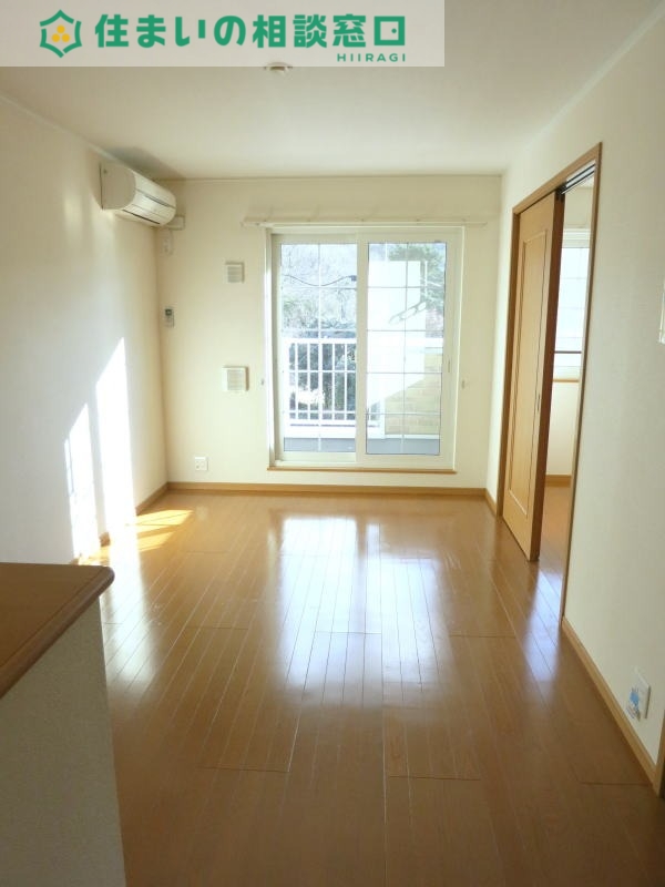 居室・リビング　同型