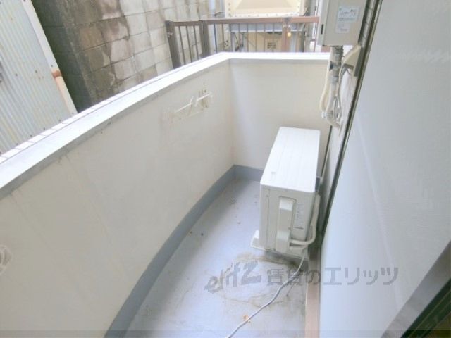 バルコニー　ベランダ