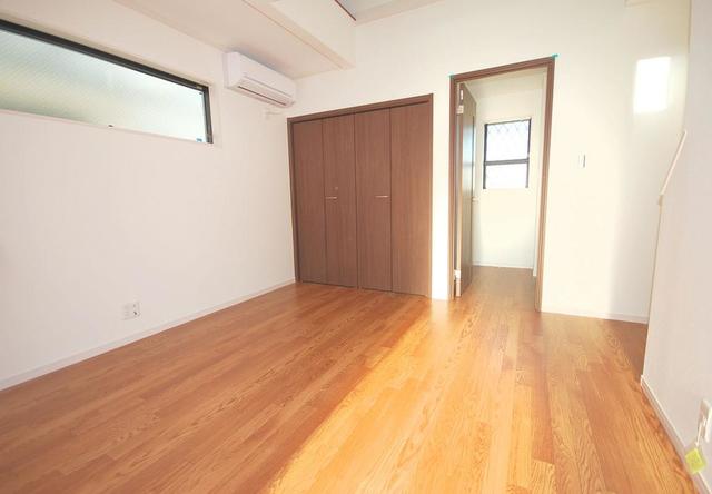 居室・リビング　居間