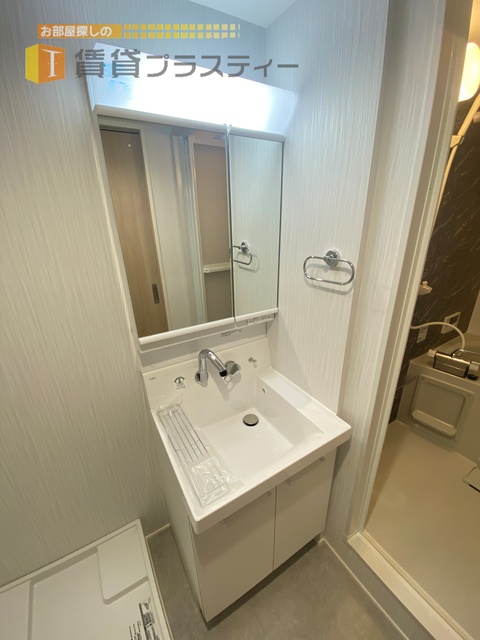 洗面設備　洗面化粧台です。