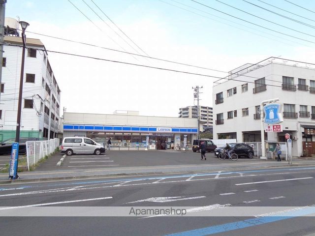 コンビニ　ローソン（コンビニ）まで372m