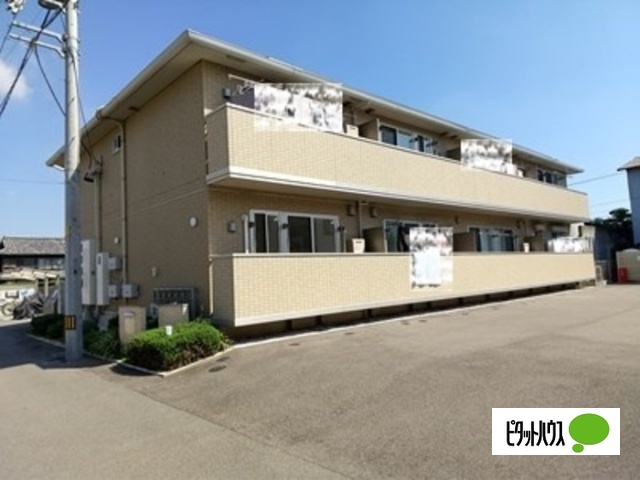 建物外観　外観（南から）