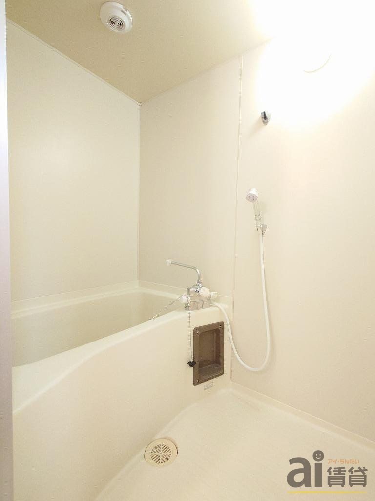 バス・シャワールーム　～同仕様写真～