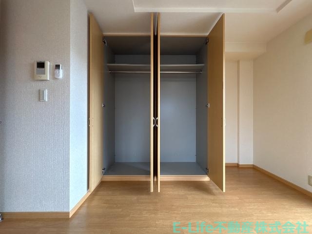 収納　クローゼット