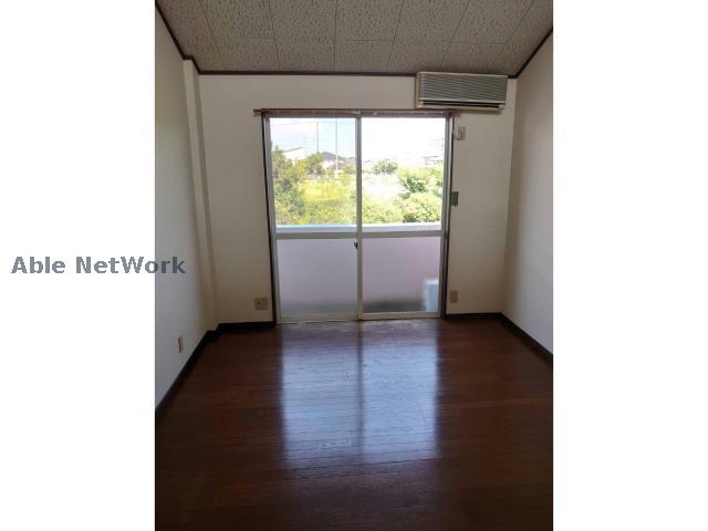 居室・リビング　※同タイプ