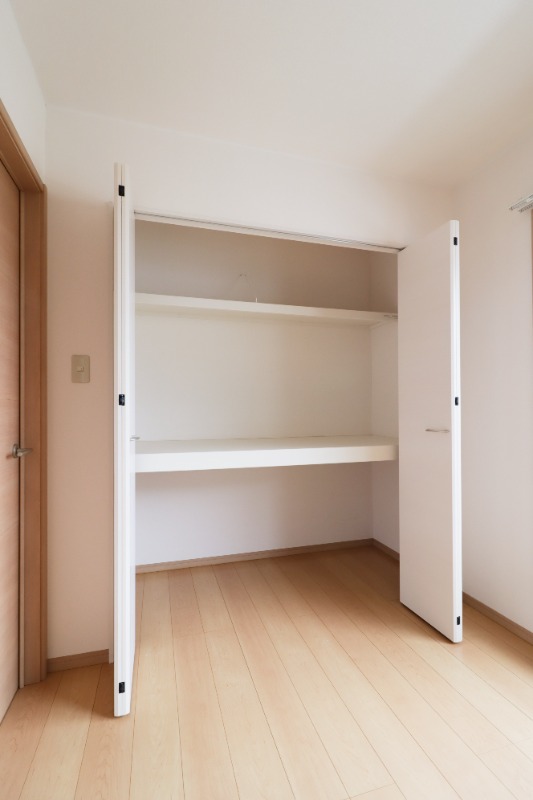 収納　図面と現状に相違がある場合には現状を優先