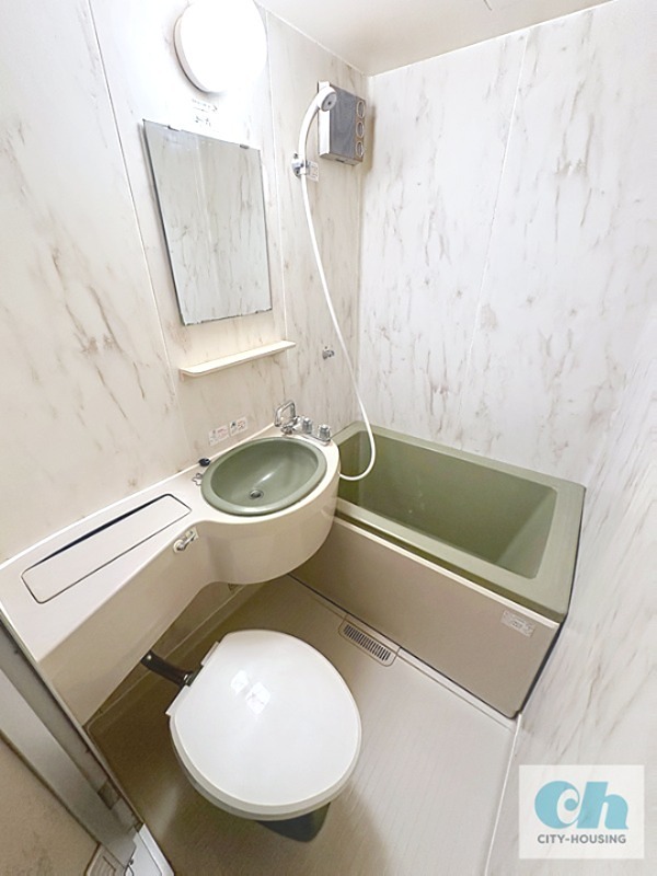 バス・シャワールーム　バスルーム！