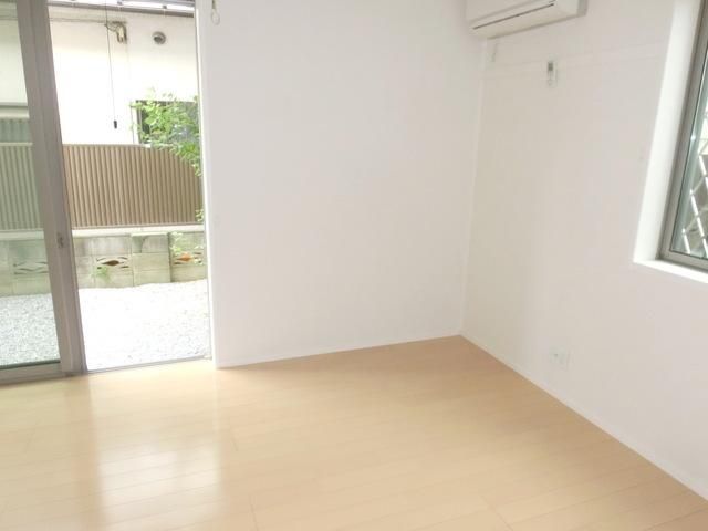 居室・リビング　★南向きで日当たり良好です★